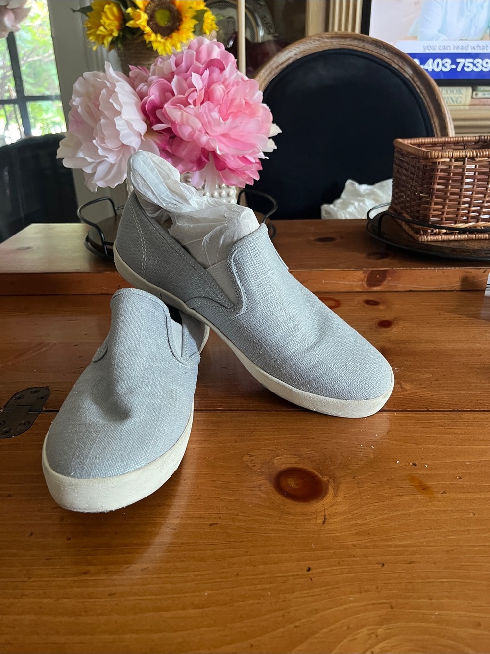 SeaVees Light Gray Canvas Slip-On Espadrilles - Gray/White